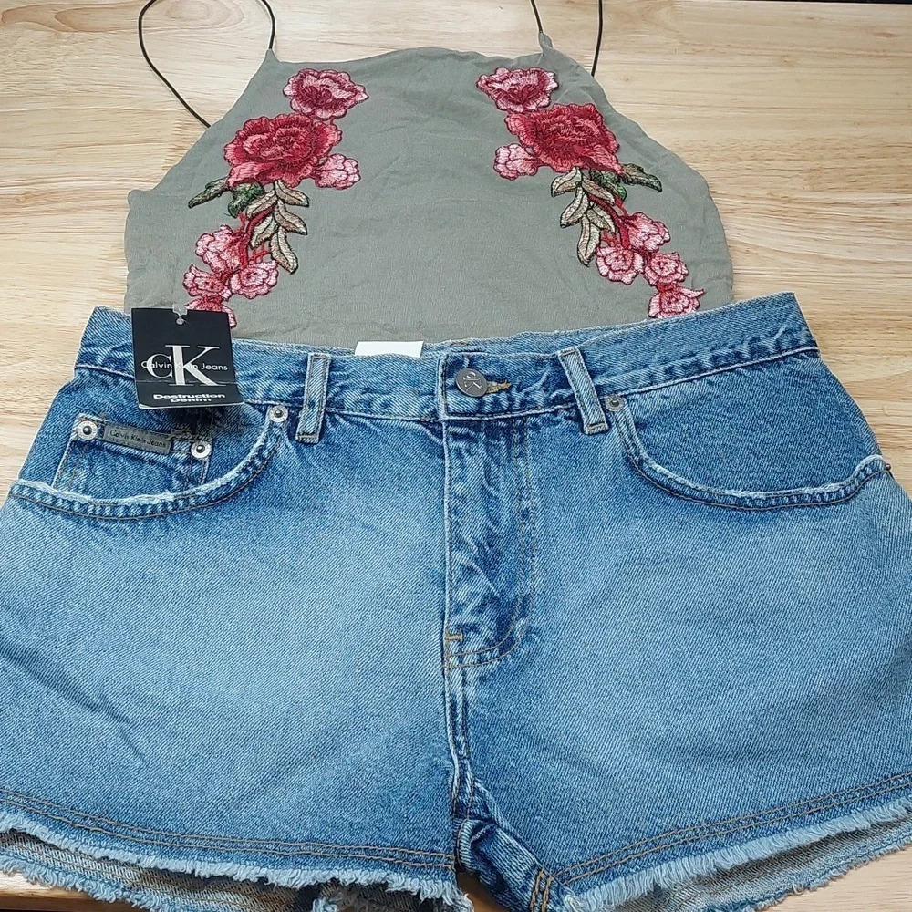 New Calvin Klein Distruction denim cut off shorts New Sz 3 New